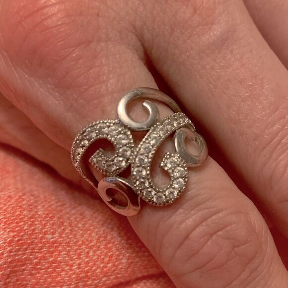 Silver & Rhinestone Swirl Ring Sz 7 - Picture 1 of 3